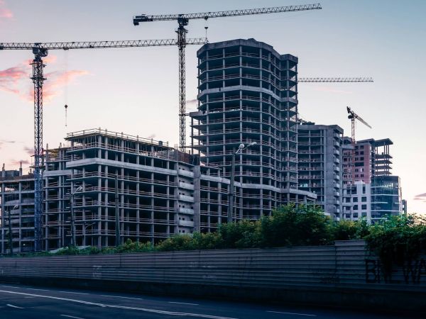 Kenya’s Real Estate Law: Property Rights, Regulation, and Opportunities